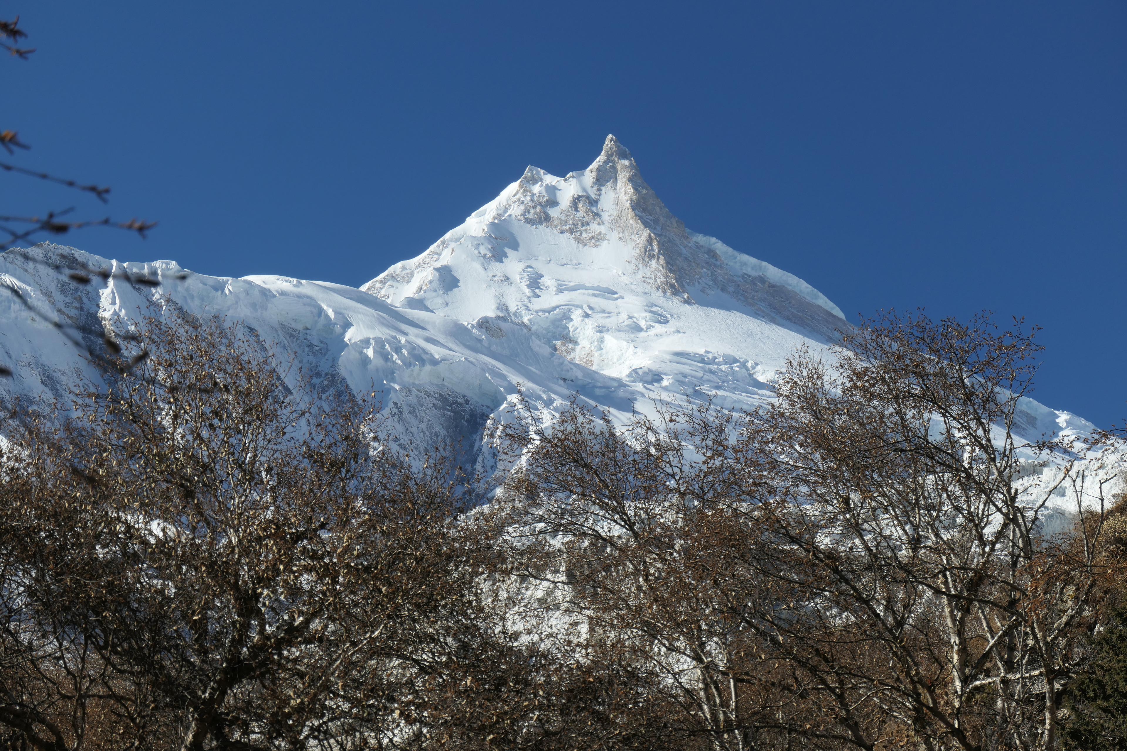 Manaslu Circuit Trek 15D/14D